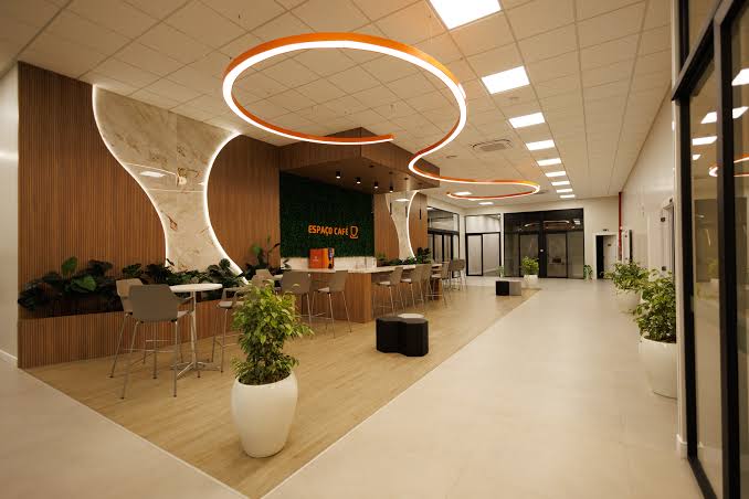 Centro Administrativo Cresol — hall